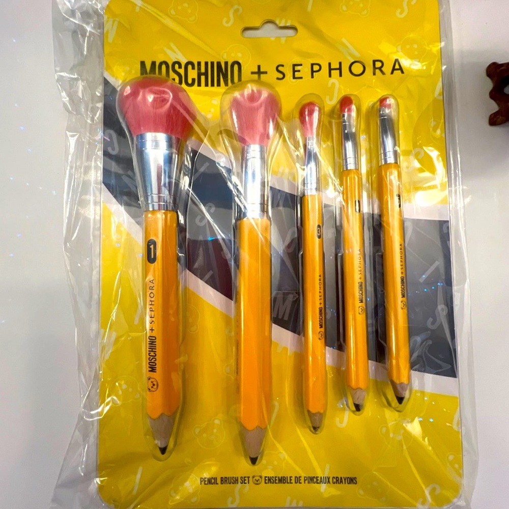 Moschino Sephora Makeup Brushes